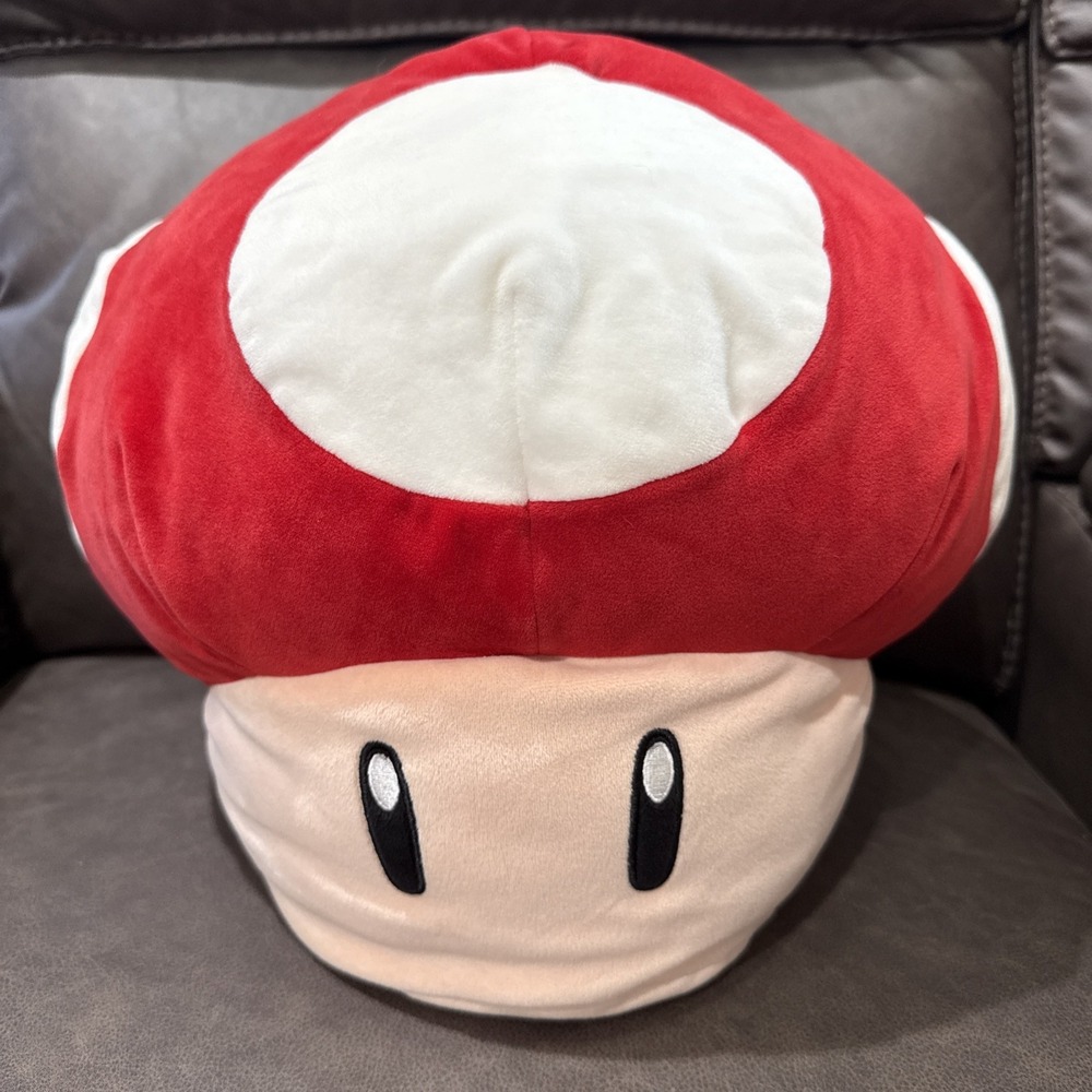 Nintendo Mario Kart Super Mushroom Plush Mocchi-Mocchi Tomy Toad Stuffed EUC